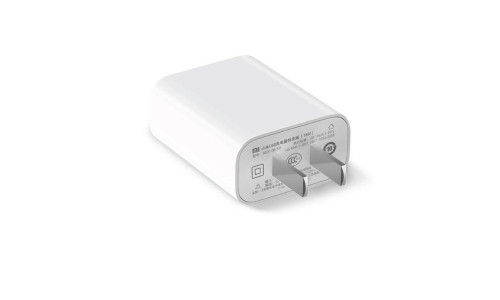 Xiaomi Mi USB 3A Charging Adapter Xiaomi Mi USB 3A Charging Adapter